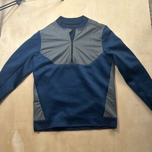 **NEVER WORN** POLYESTER WINDPROOF BLUE/GRAY UNDER ARMOUR CREW NECK QUARTER ZIP